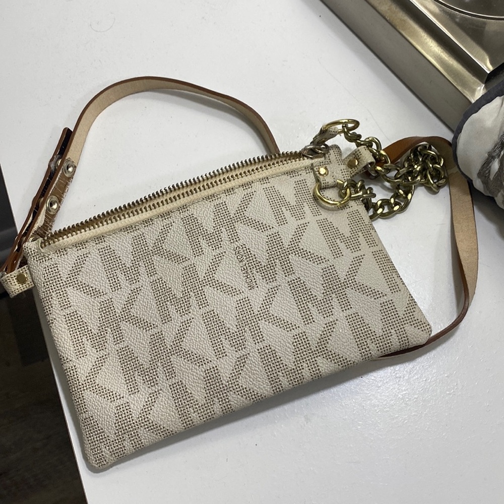 Michael Kors fanny pack